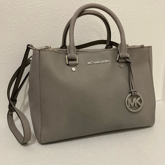 Michael Kors Signature Large Heather Grey Saffiano Leather Sutton Satchel Purse. - Picture 6 of 16